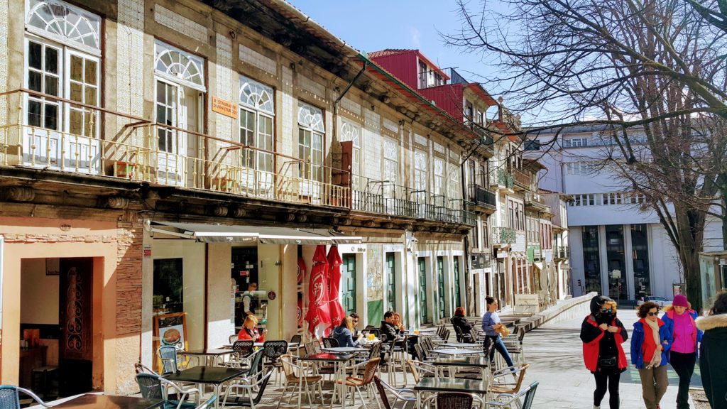 Porto birçok güzel cafe ve restorana sahip