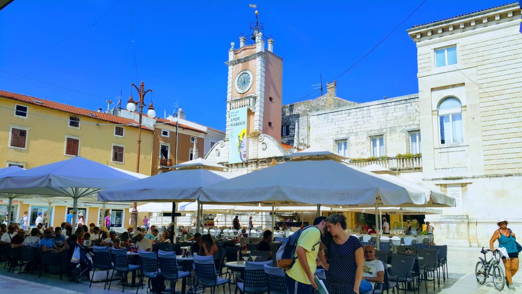 Old Town Zadar 'da Yer Alan, Narodini Trg Meydanı