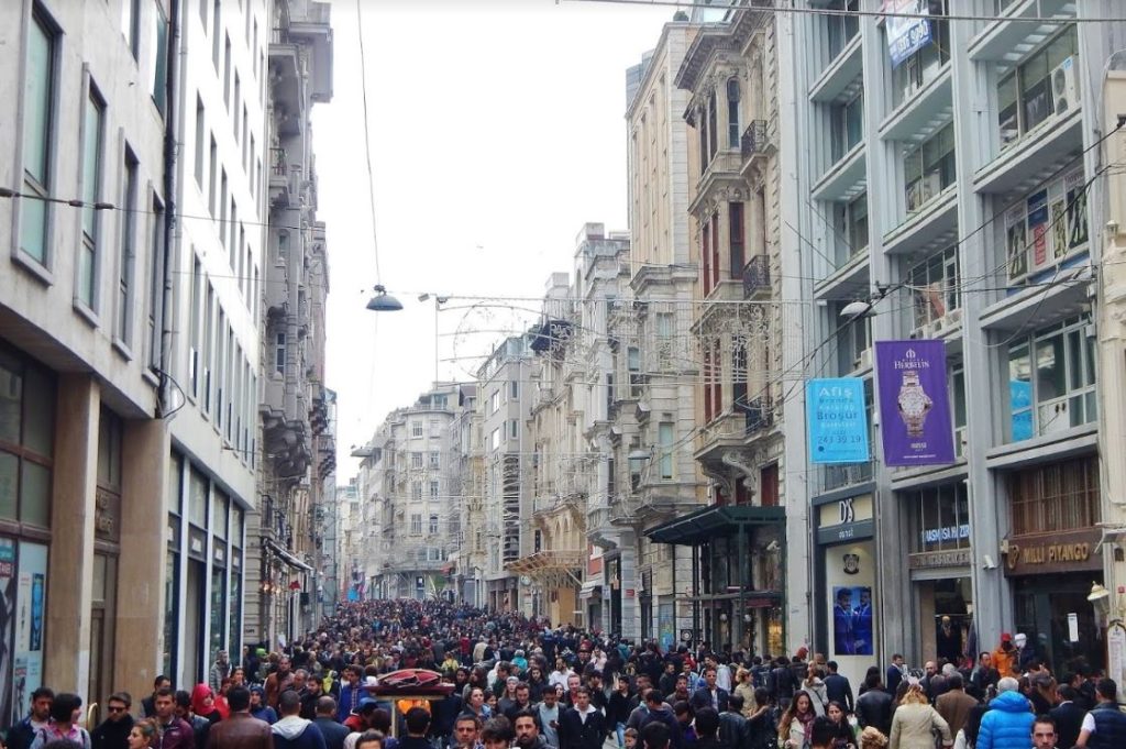 Beyoğlu İstiklal Caddesi