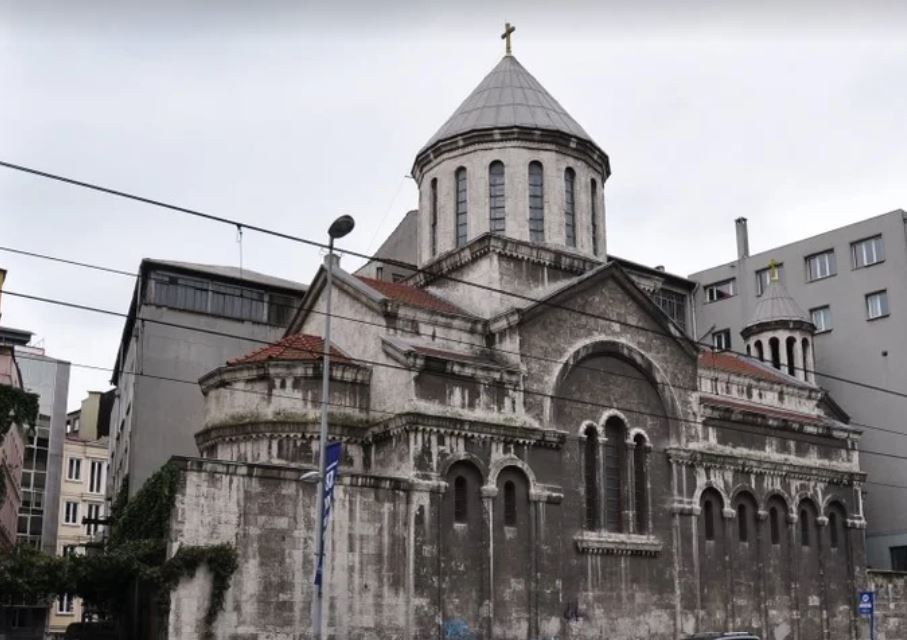 Surp Krikor Lusavoriç Ermeni Ortodosk Kilisesi