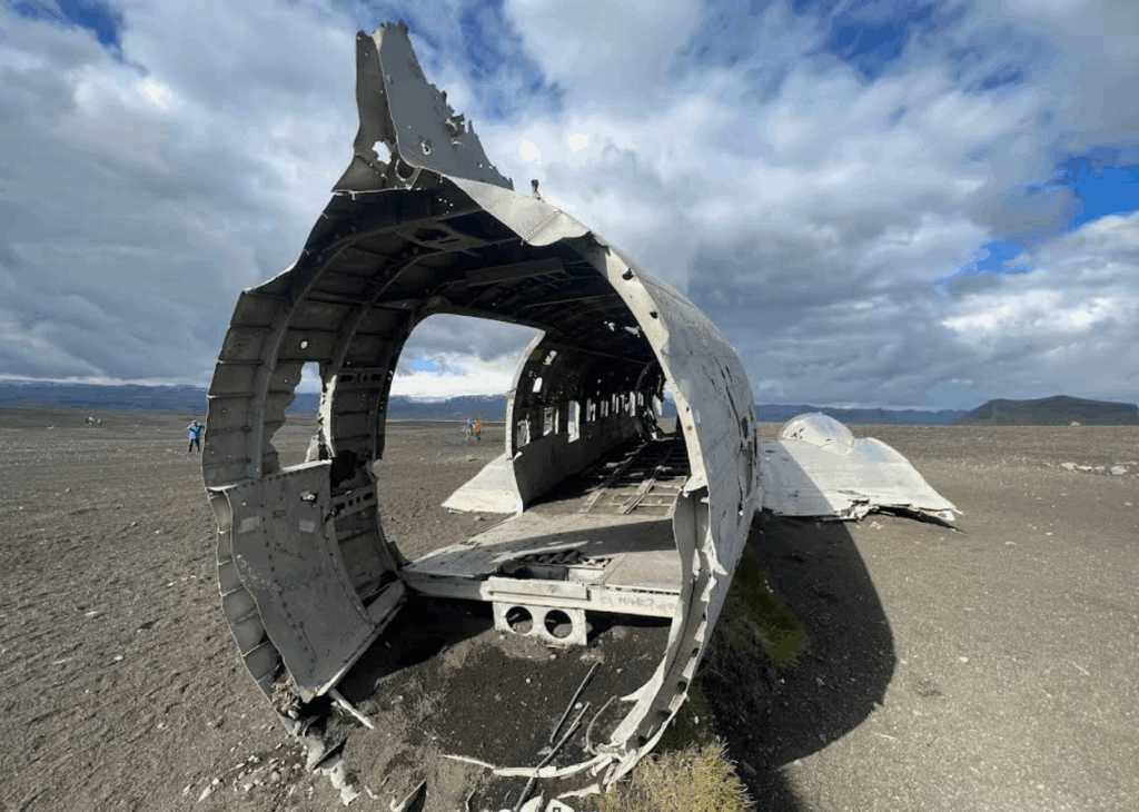 Solheimasandur Plane Wreck