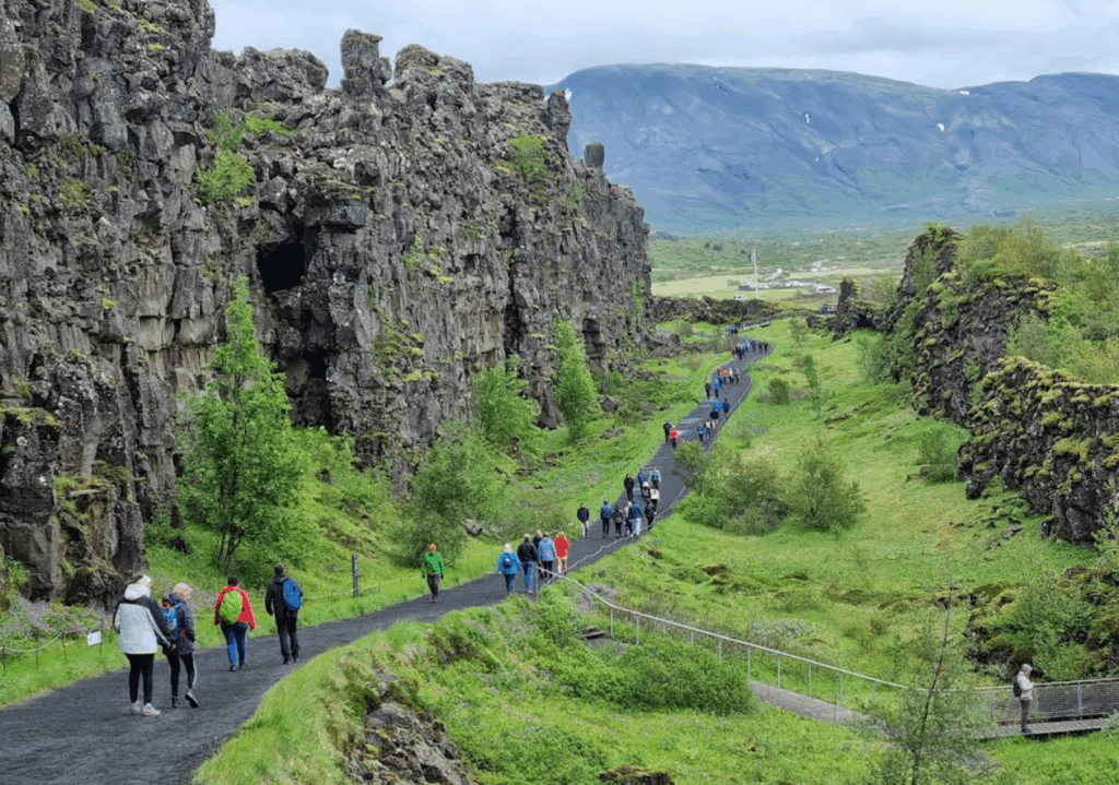 Thingvellir(Þingvellir) Milli Parkı