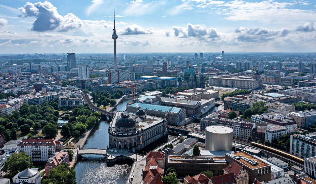 Berliner Fernsehturm, Berlin Gezilecek Yerler