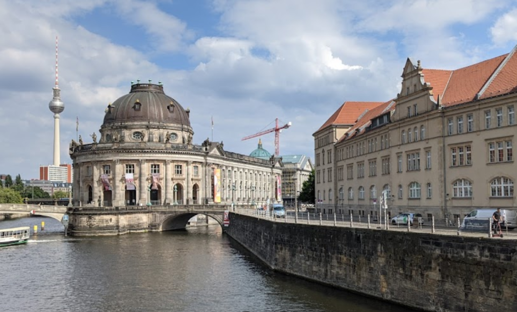 Bode Müzesi, Berlin Gezilecek Yerler