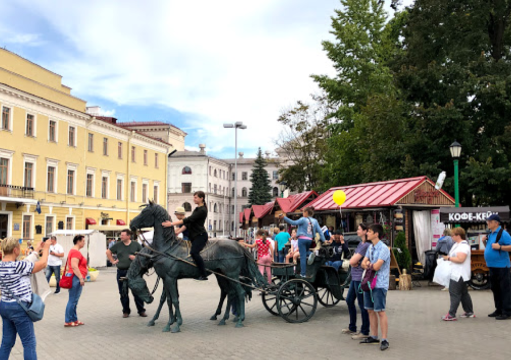 Minsk Trinity Banliyösu (Trinity Suburb), Minsk Gezilecek Yerler