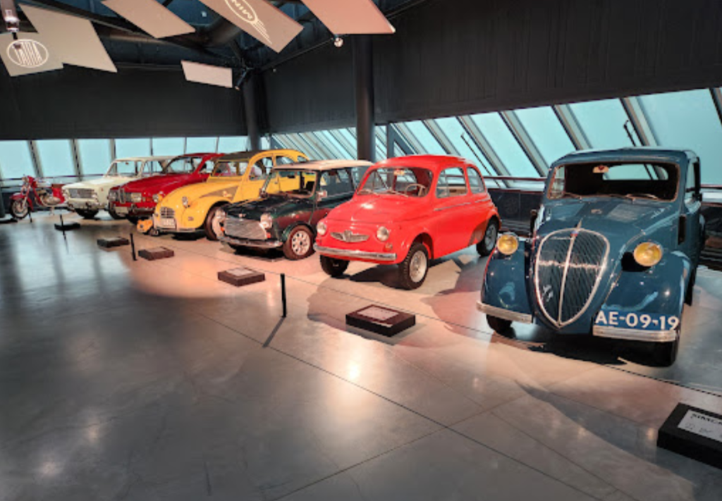 Riga Motor Museum, Riga Gezilecek Yerler