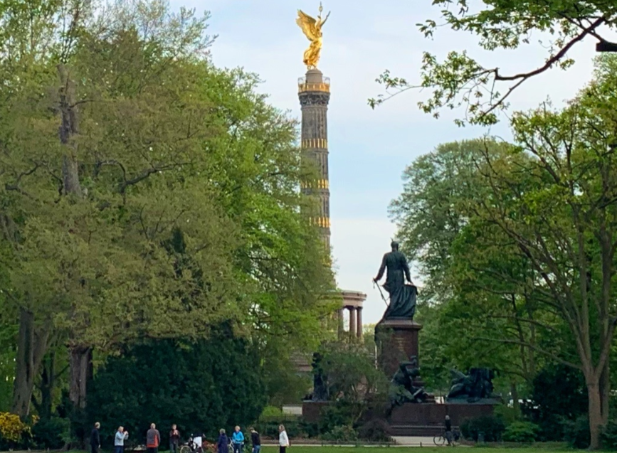 Victory Column (Zafer Sütunu)