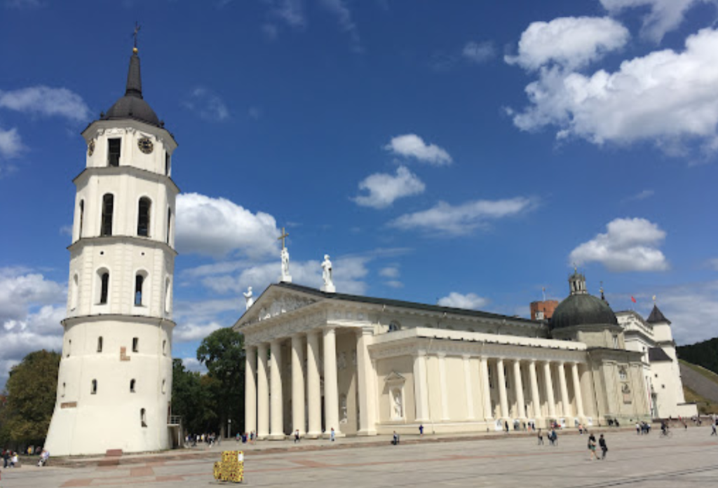 Vilnius Katedrali ve Meydanı, Vilnius Gezilecek Yerler