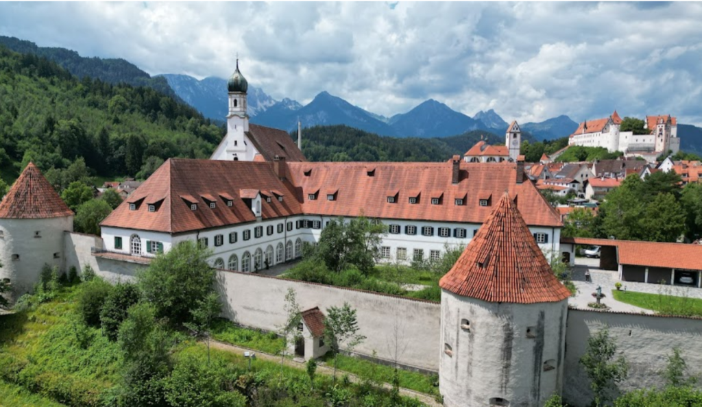 Romantik Yol Gezilecek Yerler, Füssen