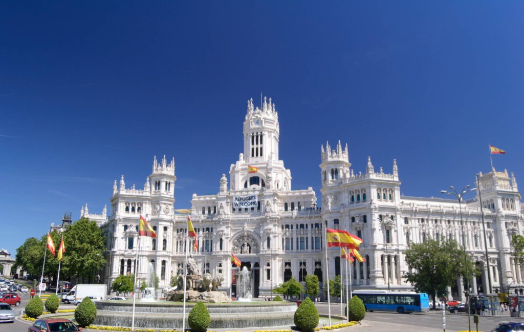 Plaza de Cibeles ve Kibele Sarayı