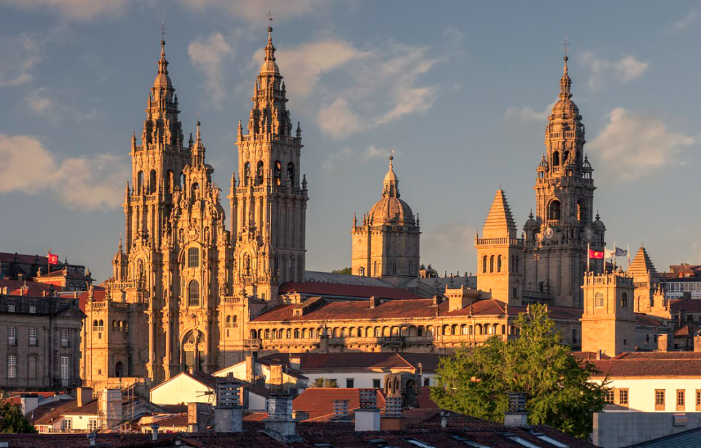 Santiago de Compostela Gezilecek Yerler, Santiago Katedrali