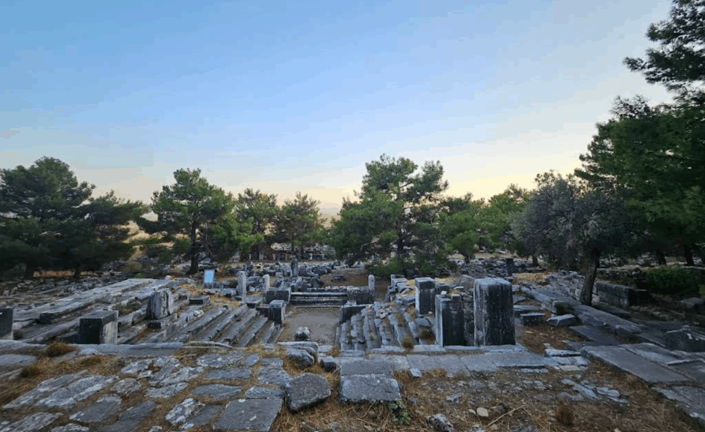 Heraklia Agora ve Tiyatro