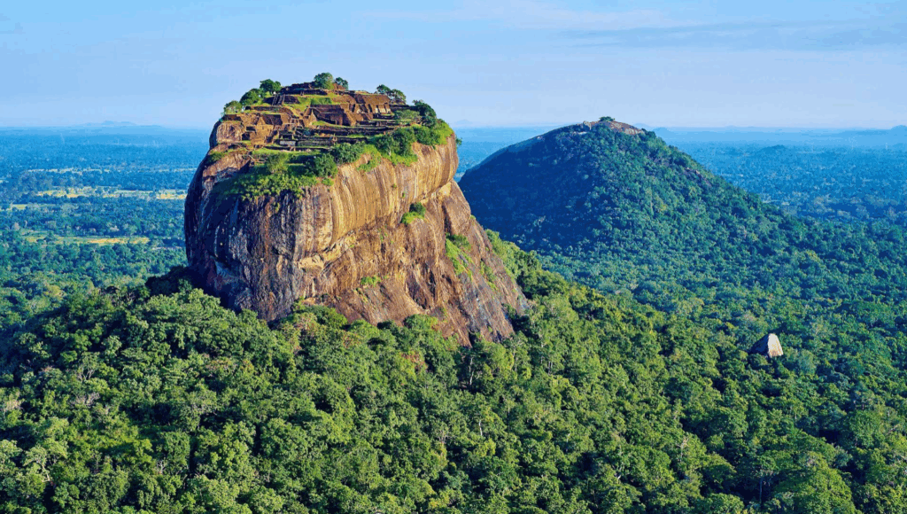 Sri Lanka Gezilecek Yerler, Sigiriya Kaya Kalesi Kompleksi